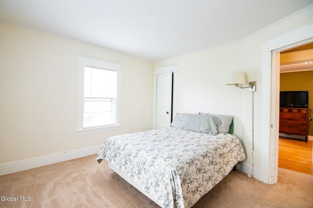 70 W Notre Dame Street, Glens Falls, NY 12801
