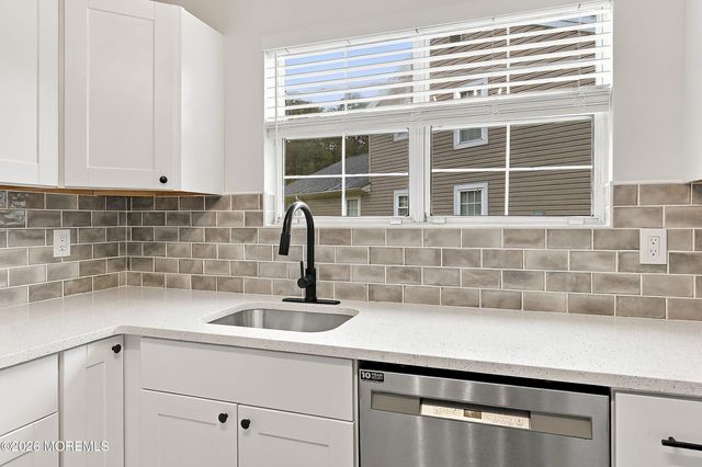 23 Sequoia Court, Barnegat, NJ 08005