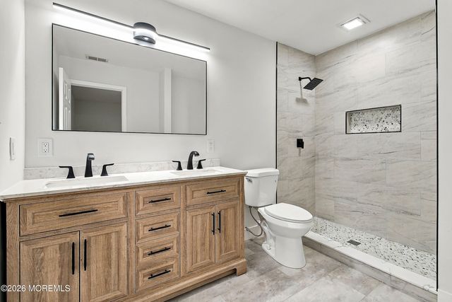 23 Sequoia Court, Barnegat, NJ 08005
