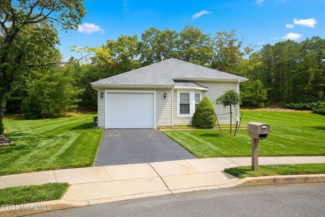 23 Sequoia Court, Barnegat, NJ 08005