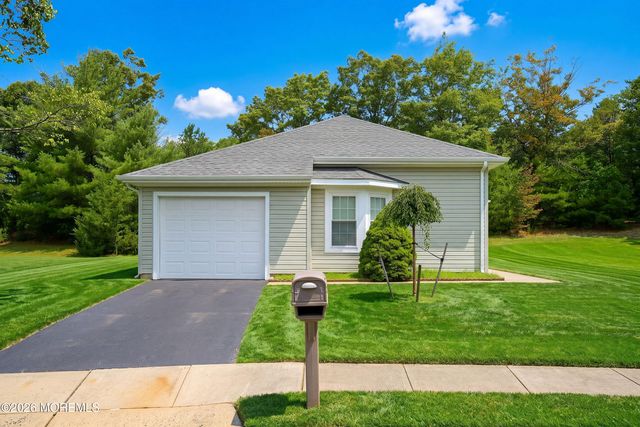 23 Sequoia Court, Barnegat, NJ 08005