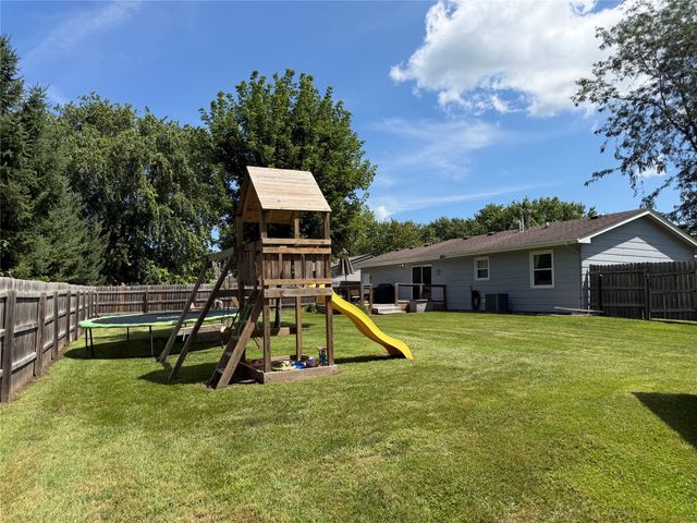 936 Grant Court SE, Bondurant, IA 50035