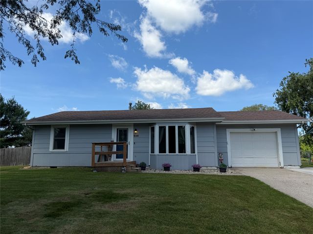 936 Grant Court SE, Bondurant, IA 50035