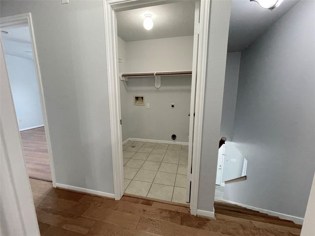 8919 Diamond Lake Lane, Houston, TX 77083