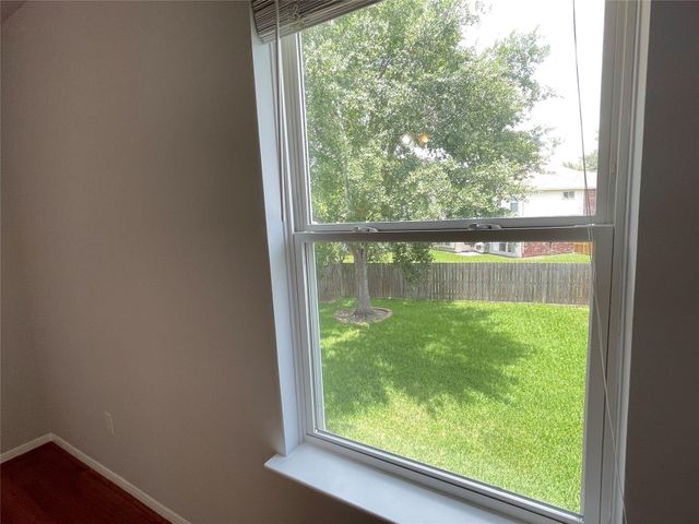 8919 Diamond Lake Lane, Houston, TX 77083