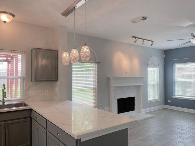 8919 Diamond Lake Lane, Houston, TX 77083