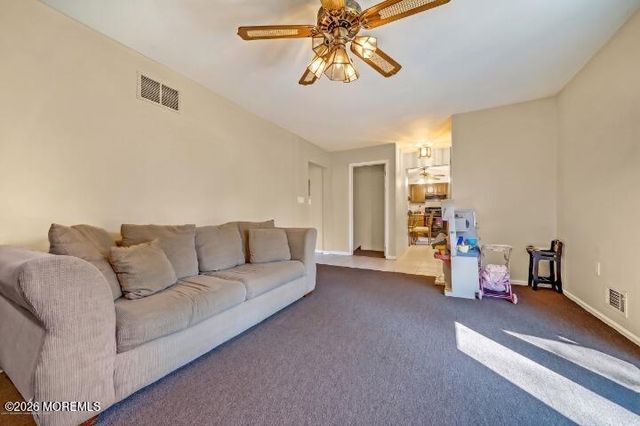 178 Mountain View Drive, Lakewood, NJ 08701