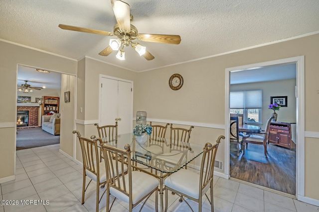 178 Mountain View Drive, Lakewood, NJ 08701