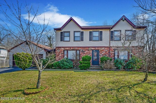 178 Mountain View Drive, Lakewood, NJ 08701