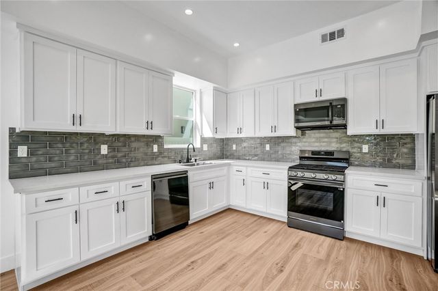 2124 W 238th Street, Torrance, CA 90501