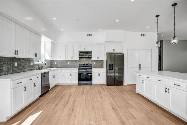 2124 W 238th Street, Torrance, CA 90501