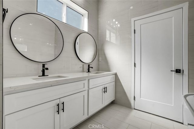 2124 W 238th Street, Torrance, CA 90501