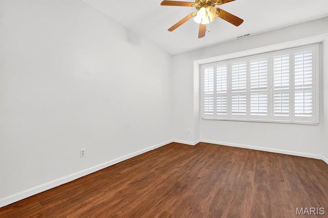 5381 Pershing Avenue 104, St Louis, MO 63112