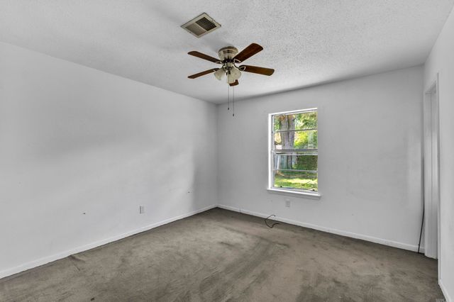 32 Ross Circle, Jacksonville, AR 72076