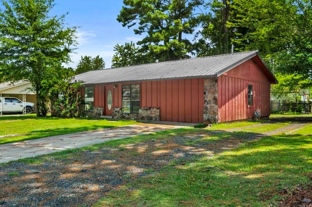 32 Ross Circle, Jacksonville, AR 72076