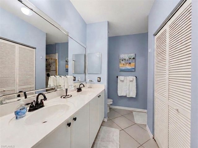 8175 Celeste DR 1230, Naples, FL 34113