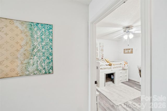 1491 20th Avenue NE 2, Hickory, NC 28601