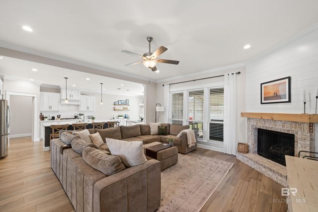 10734 Secretariat Boulevard, Daphne, AL 36526