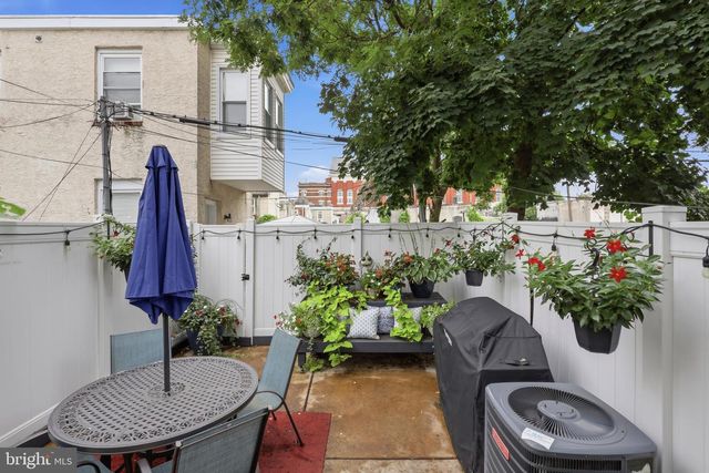 1241 N 19TH ST, Philadelphia, PA 19121