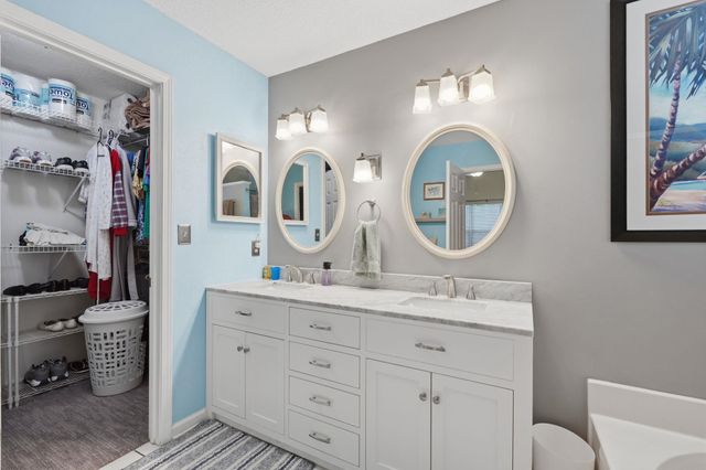1429 Ashton Glenn Dr, Surfside Beach, SC 29575