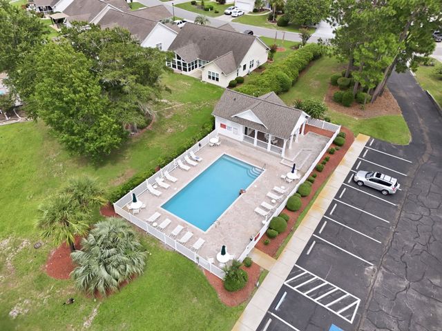 1429 Ashton Glenn Dr, Surfside Beach, SC 29575