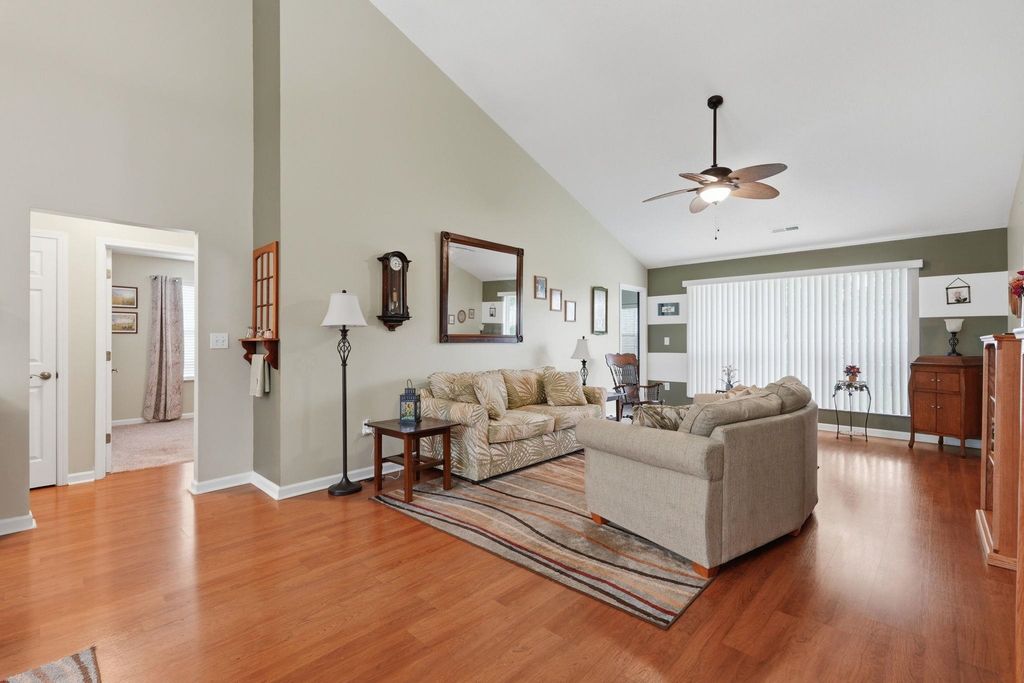 1429 Ashton Glenn Dr, Surfside Beach, SC 29575 — photo 4