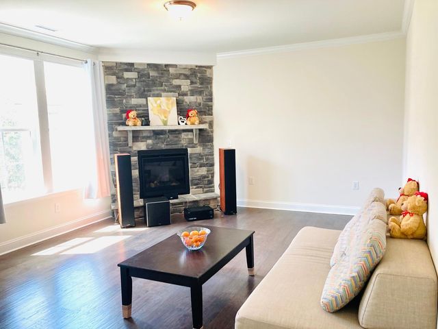 237 Kentigern Drive, Raleigh, NC 27606