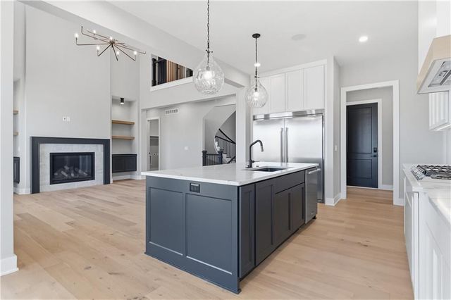 16928 Futura Street, Overland Park, KS 66085
