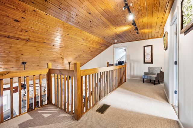 559 Moran Summit Road, Richmond, KY 40475
