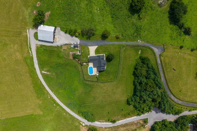 559 Moran Summit Road, Richmond, KY 40475