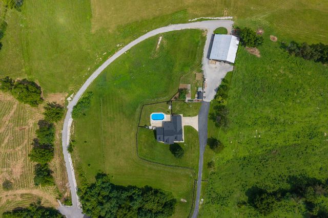 559 Moran Summit Road, Richmond, KY 40475