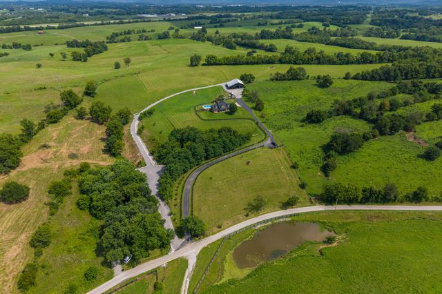 559 Moran Summit Road, Richmond, KY 40475