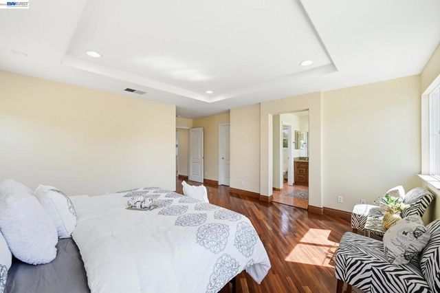 107 Olmsted Ct, Pittsburg, CA 94565