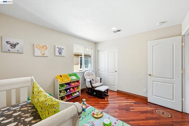 107 Olmsted Ct, Pittsburg, CA 94565