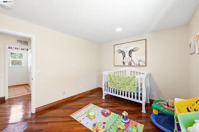 107 Olmsted Ct, Pittsburg, CA 94565
