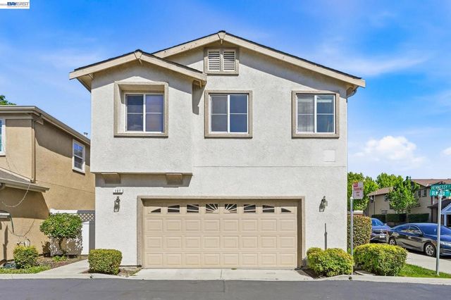 107 Olmsted Ct, Pittsburg, CA 94565