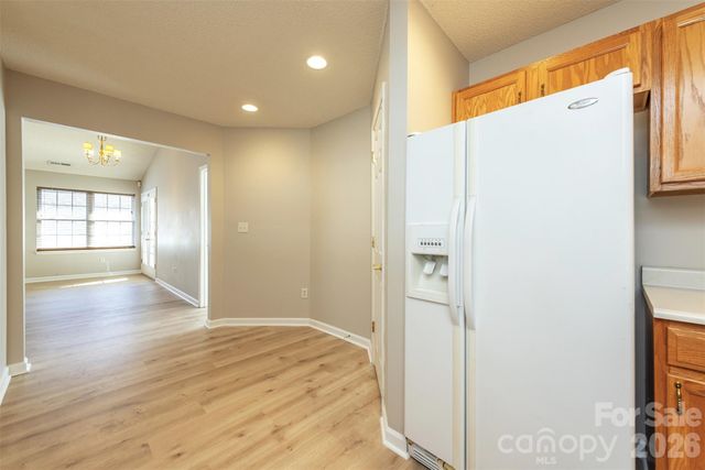 115 Creeks End Circle, Mills River, NC 28759