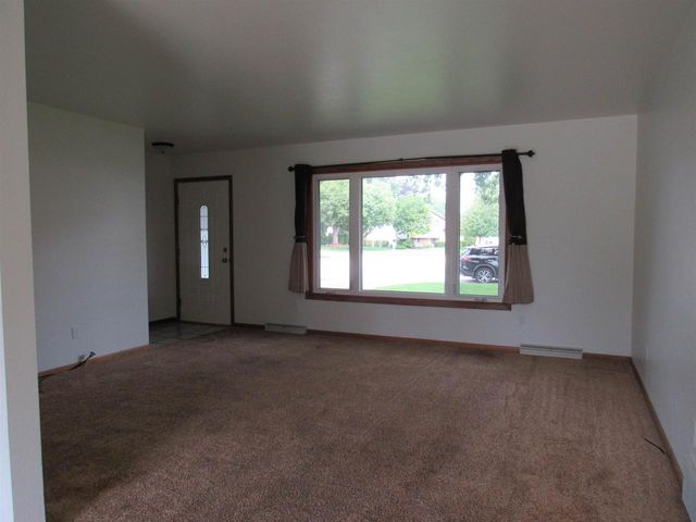 2781 TULIP COURT, Green Bay, WI 54313