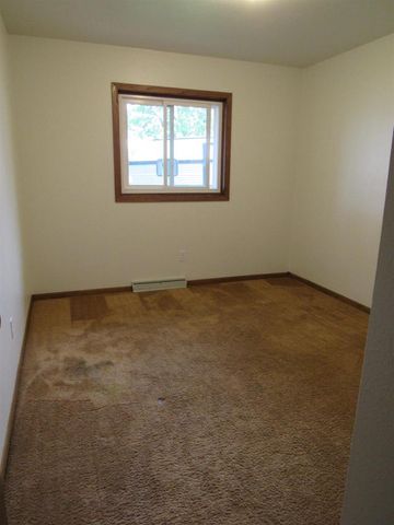 2781 TULIP COURT, Green Bay, WI 54313