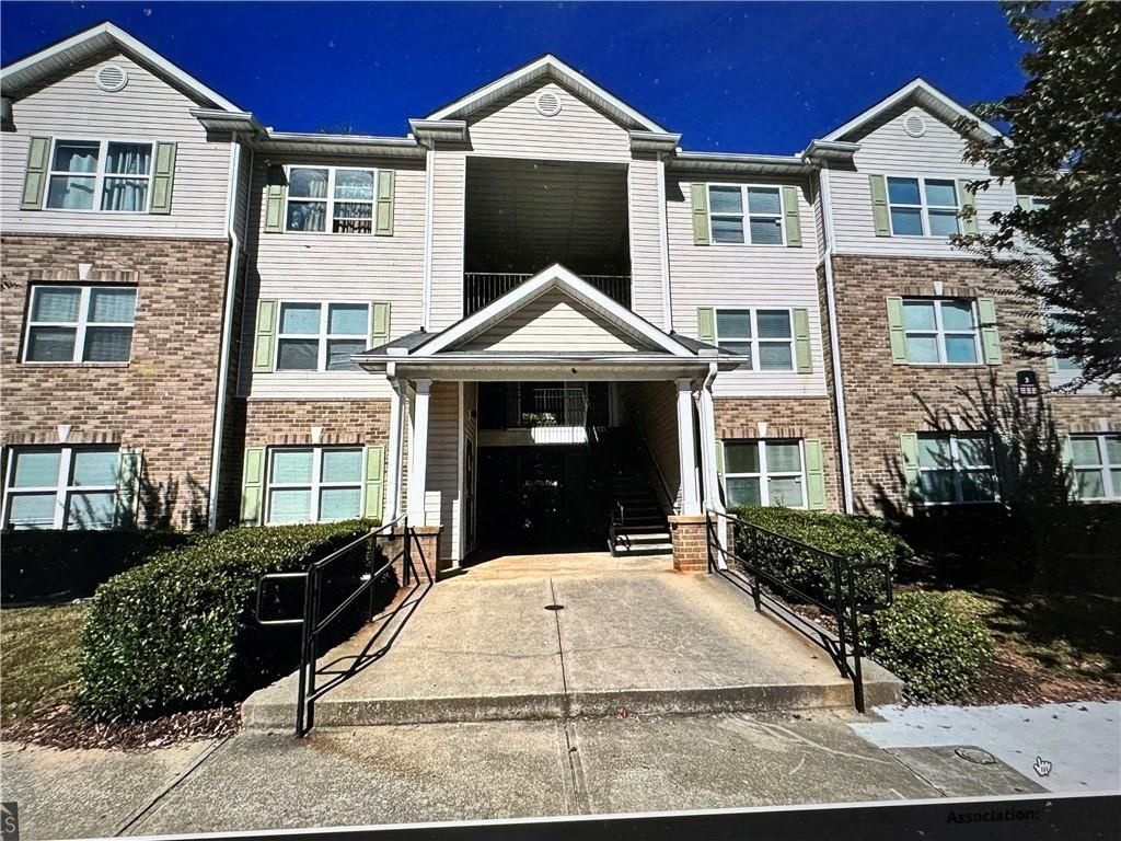 3203 Fairington Ridge Circle, Lithonia, GA 30038