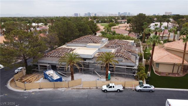 19 Vintage Court, Las Vegas, NV 89113