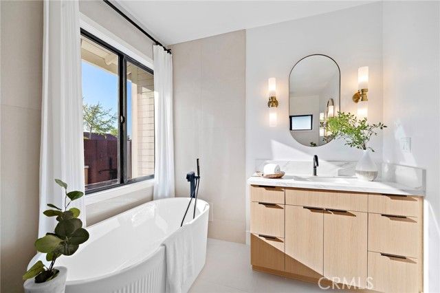 17372 Forbes, Huntington Beach, CA 92649