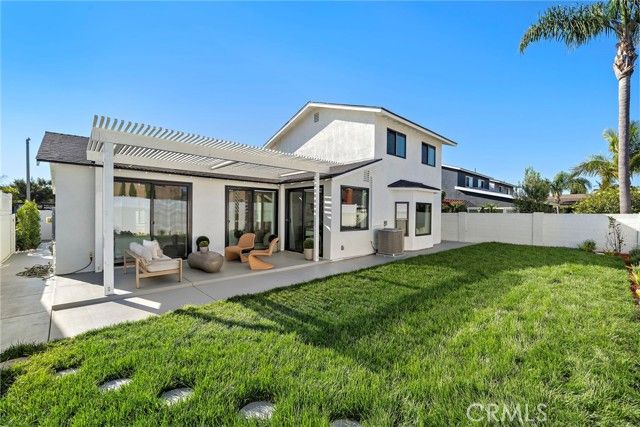 17372 Forbes, Huntington Beach, CA 92649