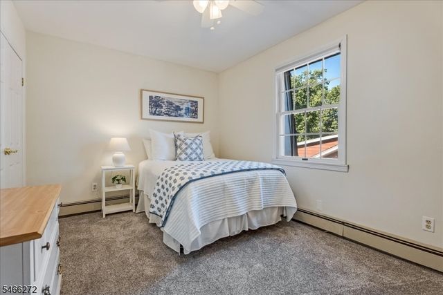 31 Elizabeth St, Caldwell Boro Twp., NJ 07006