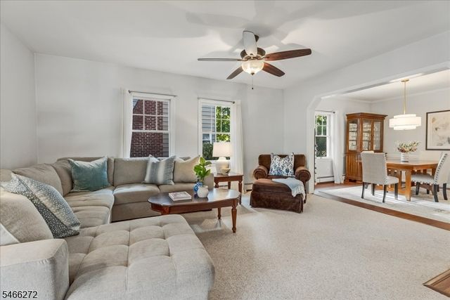 31 Elizabeth St, Caldwell Boro Twp., NJ 07006