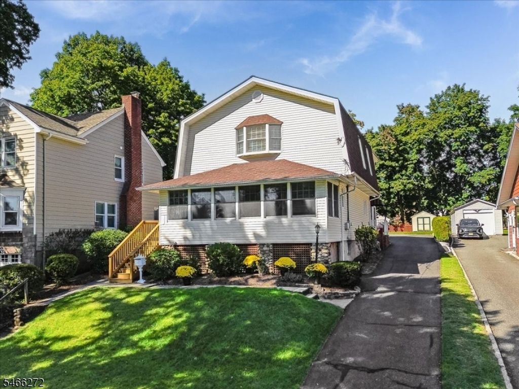 31 Elizabeth St, Caldwell Boro Twp., NJ 07006 — photo 3