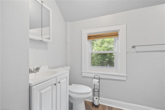 31 Bainbridge AVE, Portsmouth, VA 23702