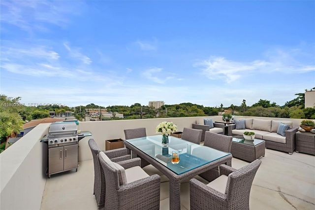 527 NE 61st Street, Miami, FL 33137