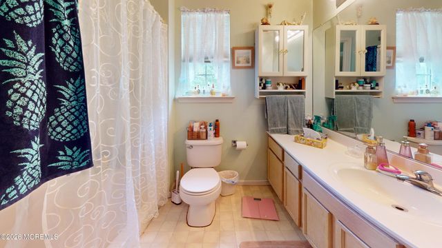 105 Sandpiper Lane 105, Bayville, NJ 08721