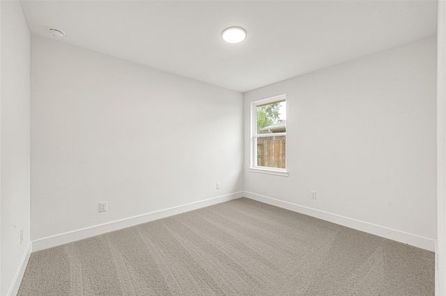 4410 W Bayou Maison Circle, Dickinson, TX 77539